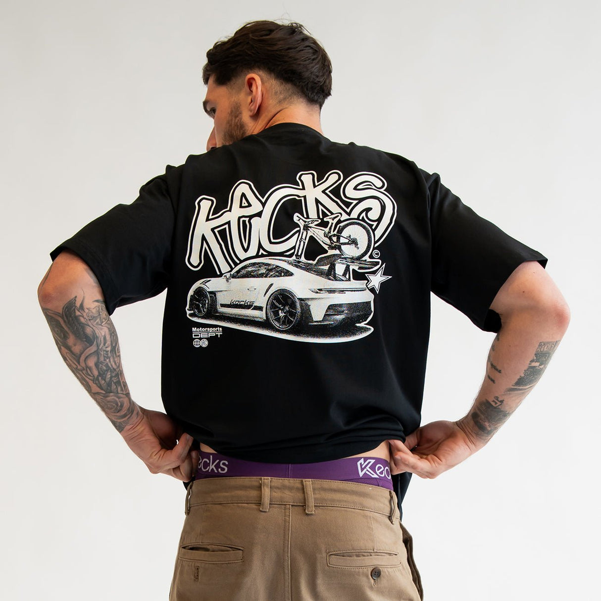 Gt division Black Tee