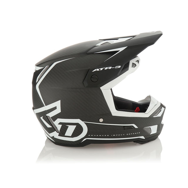 Matte White ATR-3 Nova Helmet with Sleek Design and Advanced Ventilation System