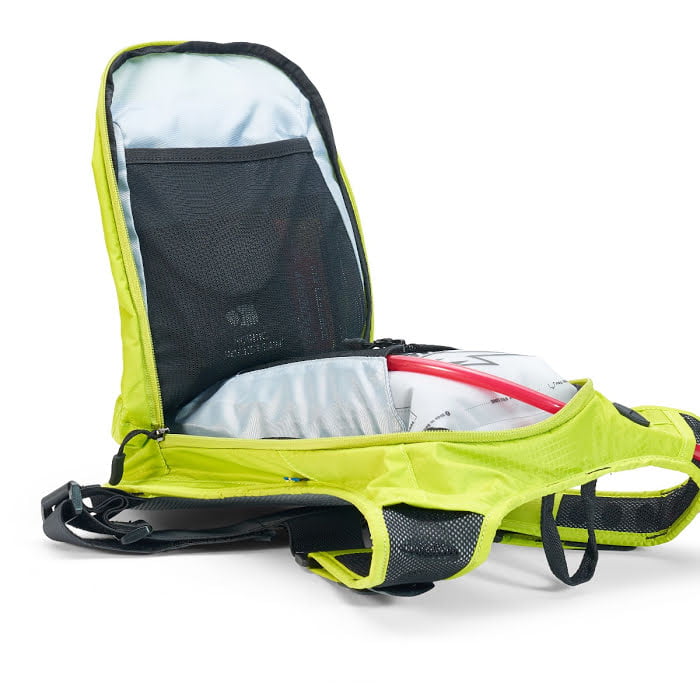 USWE OUTLANDER 9 WITH 3L HYDRATION BLADDER CRAZY YELLOW