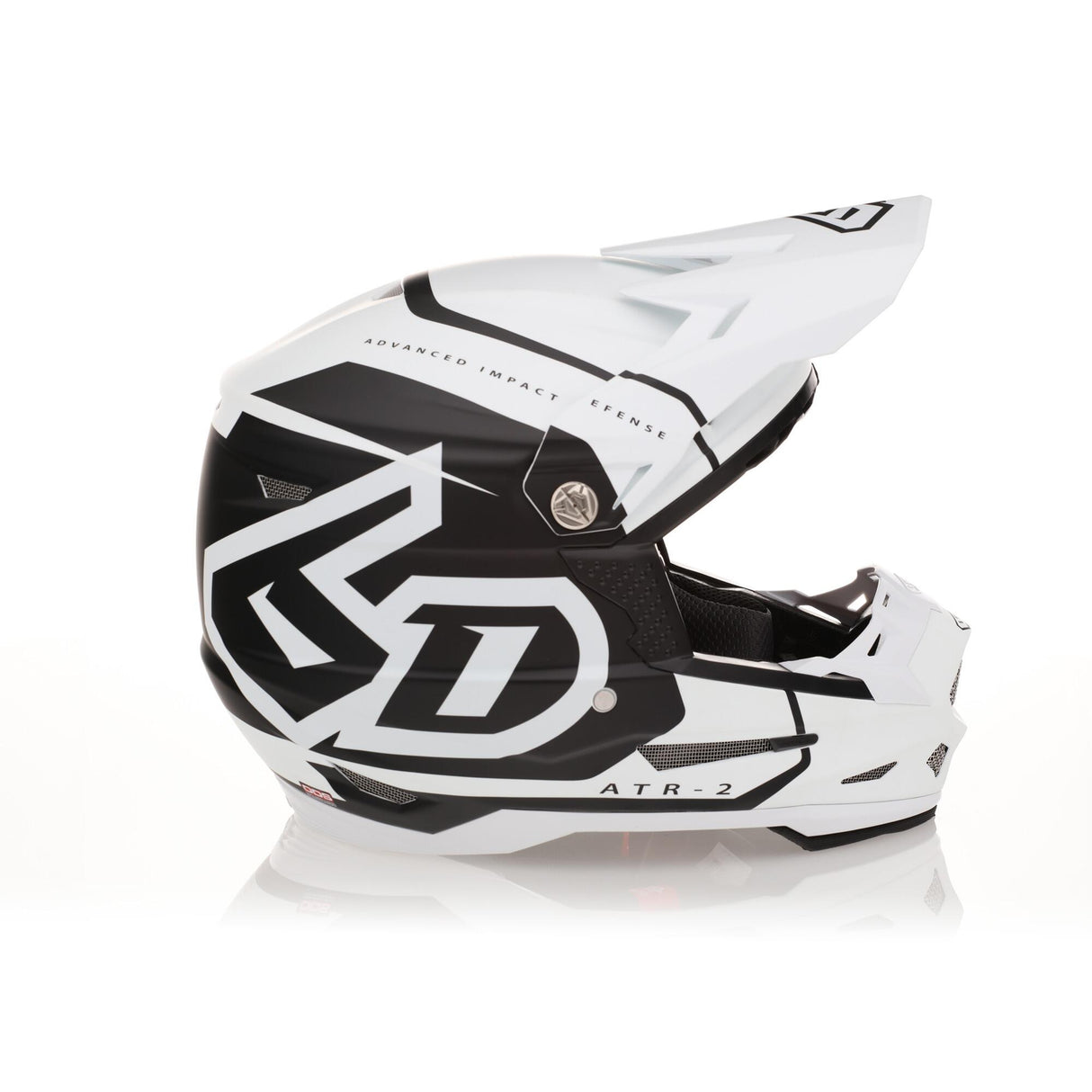 White Matte ATR-2 Torque Helmet with sleek design and aerodynamic features.