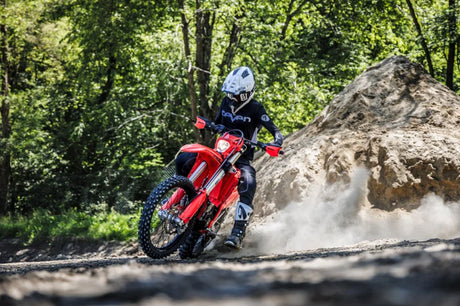 FMF Exhausts at Dirt Store: Which Pipe is Right for Your Bike?