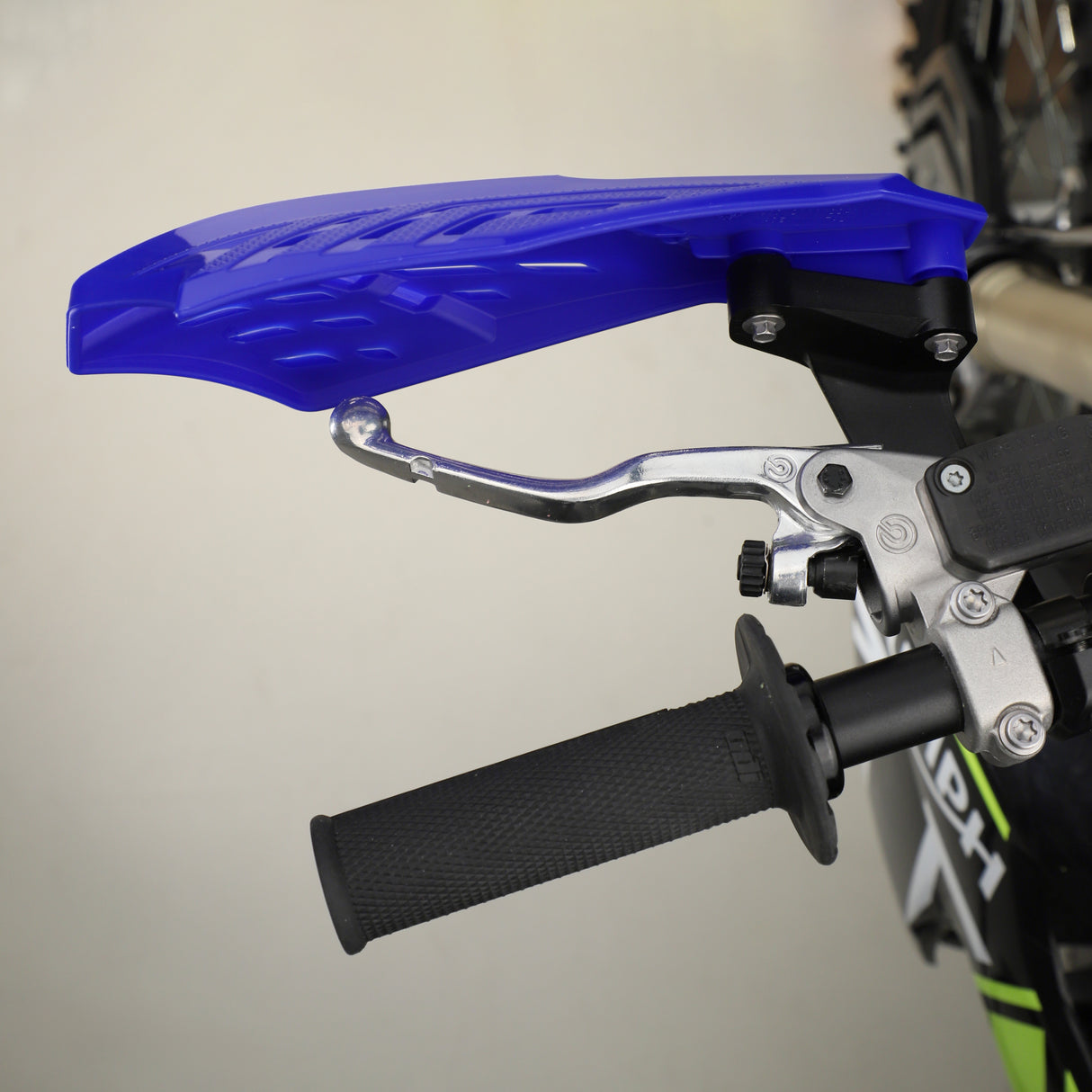 ACERBIS HANDGUARDS LINEAR VENTED (VIEW DESCRIPTION FOR FITMENT DETAILS); VERIOUS COLOURS