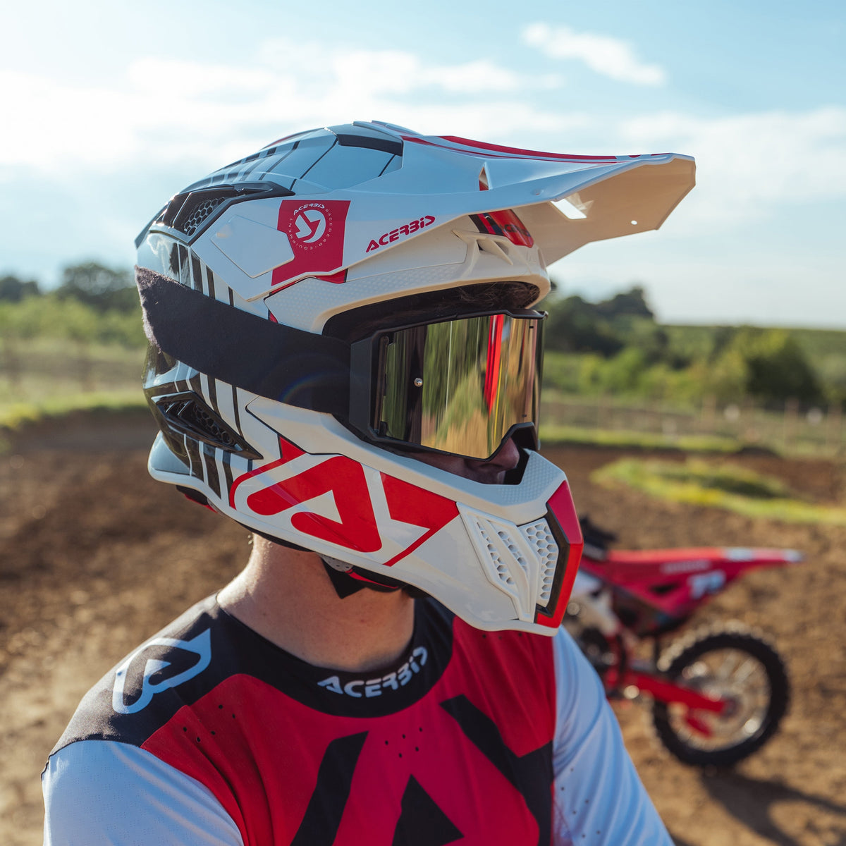 Acerbis Airstrike-C Helmet White/Red
