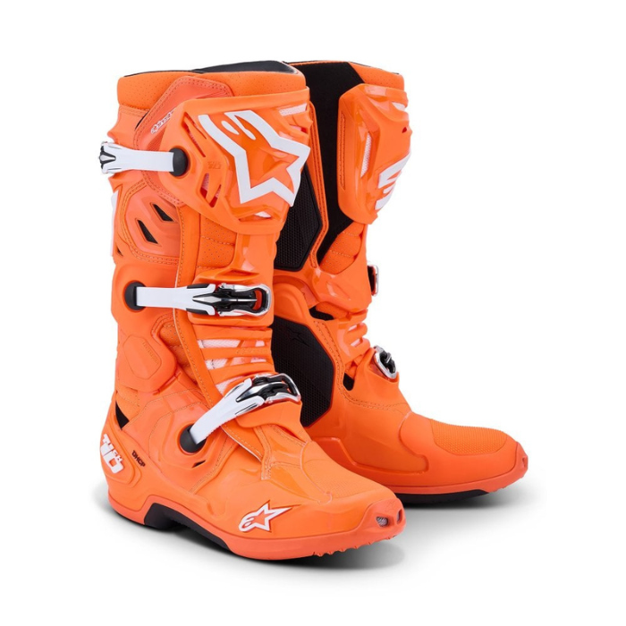 ALPINESTARS TECH 10 SUPERVENTED ORANGE FLUO BLACK WHITE