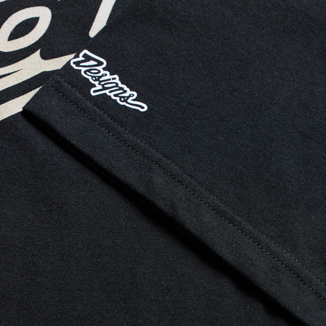 Short Sleeve Tee Badge - Black