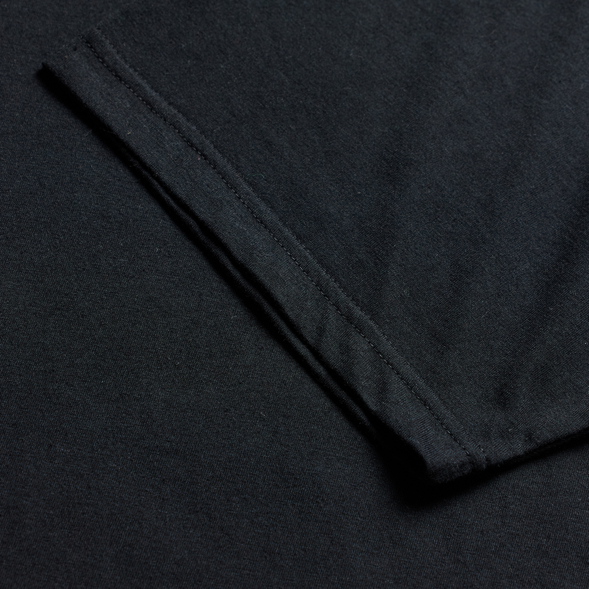 Short Sleeve Tee Feather - Black/Black