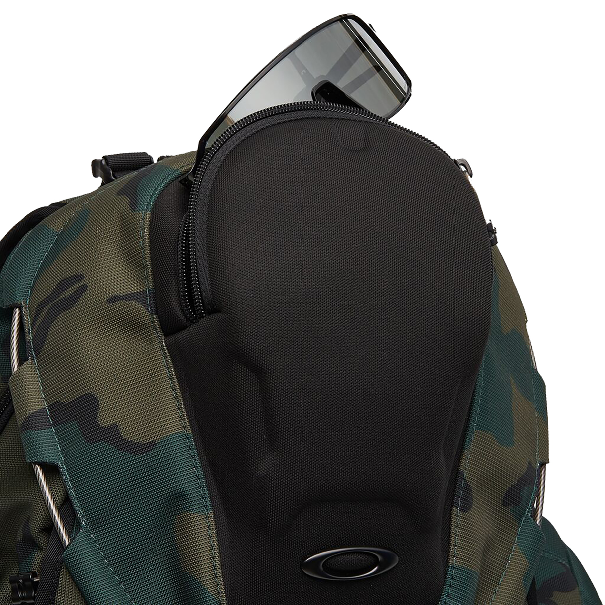 Kitchen Sink Backpack (B1B Camo Hunter)