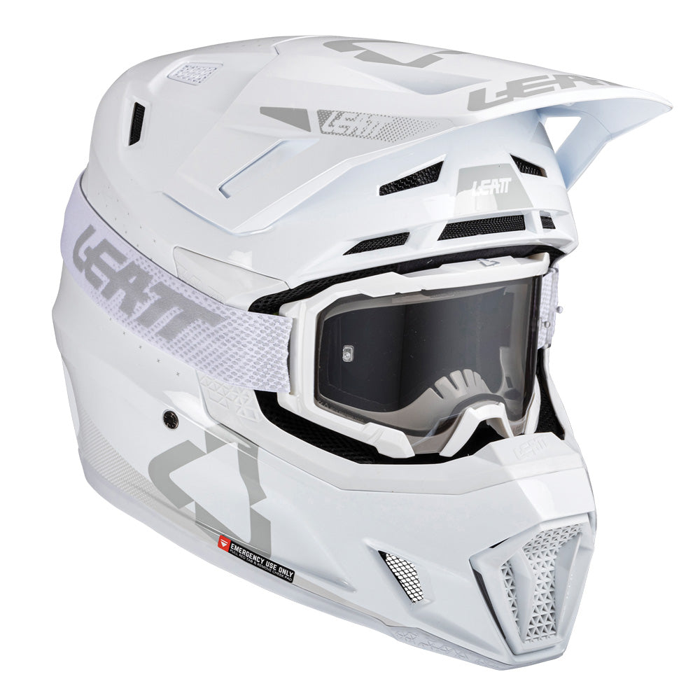 LEATT HELMET MOTO 7.5 V25 - WHITE