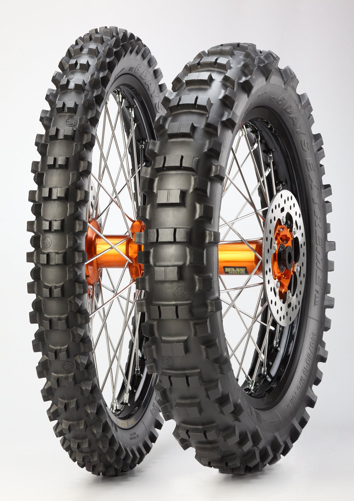 Metzeler Rear Tyre MCE 6 Days Extreme Size (Super Soft F.I.M) 140/80-18 NHS 70M